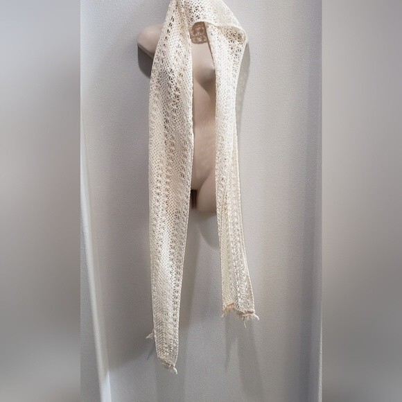 Bundle of 5 various scarves - Picture 10 of 10